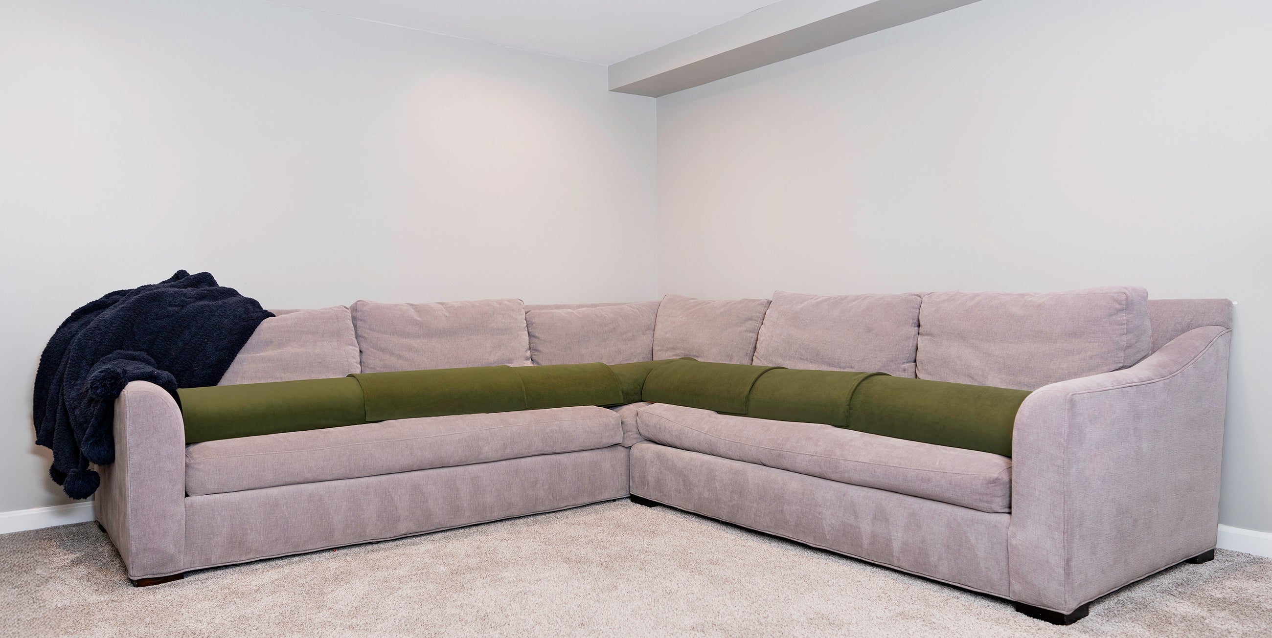 doggofffit_large sectional_protector-forrest_cover