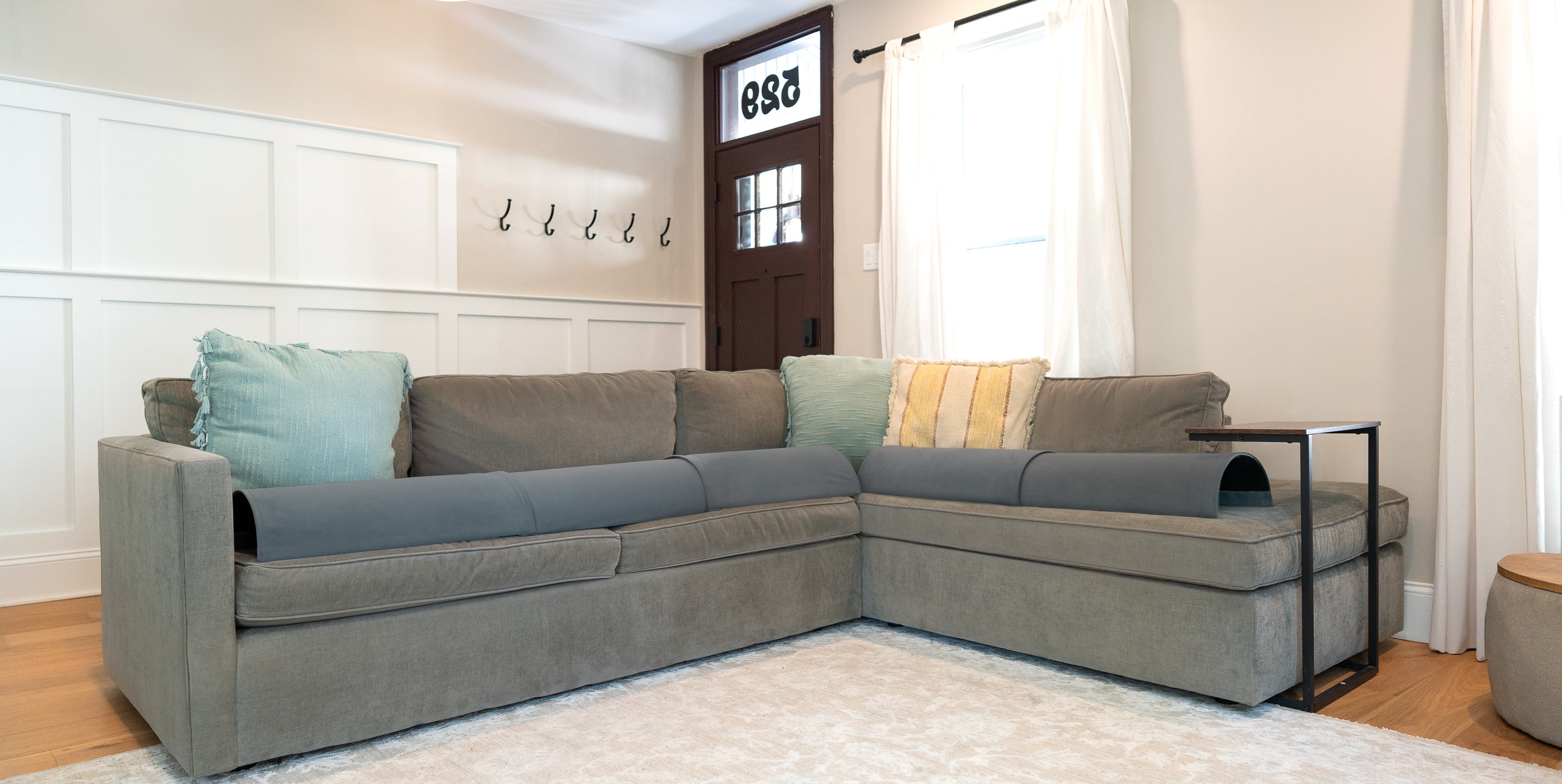 doggoffit-thunder-small_sectional-furniture-protector